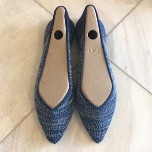 Rothys Indigo Heather points 6.5
